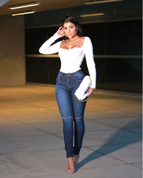 Calça Skinny Rasgada No Joelho com Elastano 21272 Unica