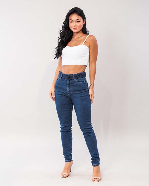Calça Jeans Feminina Mom Escura com Elastano e Cinto Revestido   00219 Escura