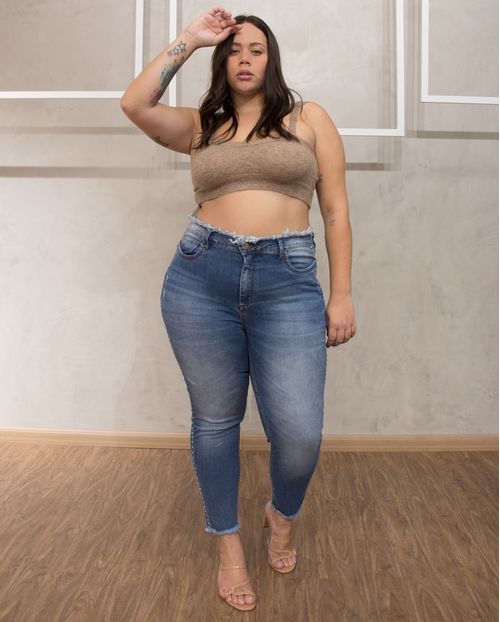 Calça Jeans Feminina Plus Skinny com Cós e Barra Desfiada   19923 Unica