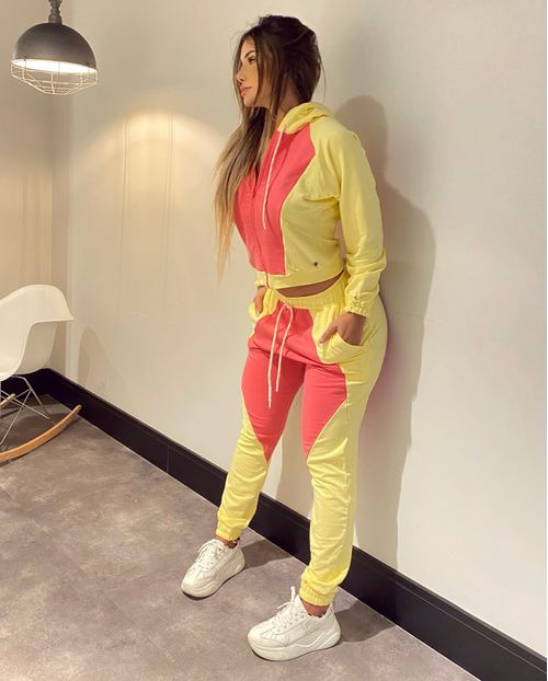 Conjunto Feminino Moletinho Blusa Manga Longa (capuz) + Calça 90047 Amarelo