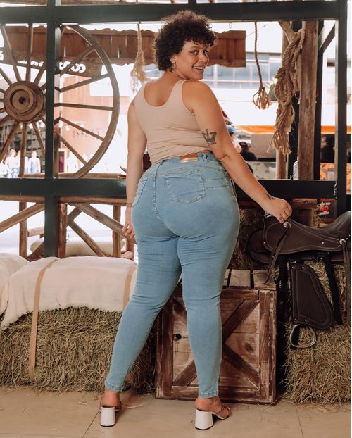 Calça Feminina Plus Consciência Jeans , Coleção Curves-21343 Clara