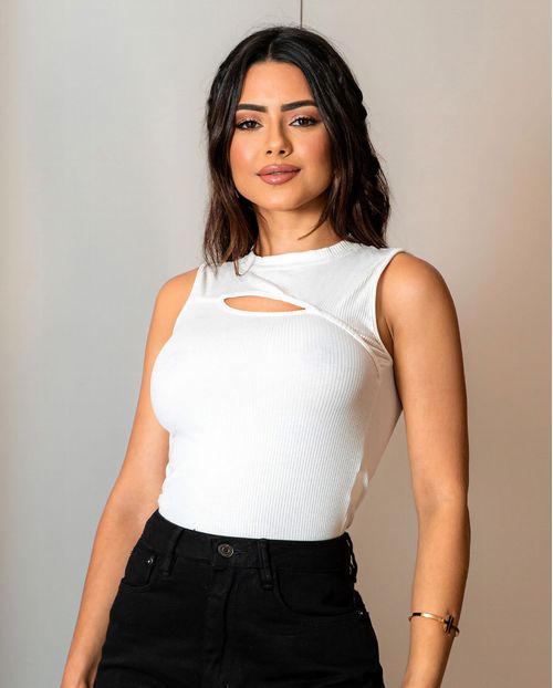 Blusa  Feminina Decote Cut Out 90211 Off White