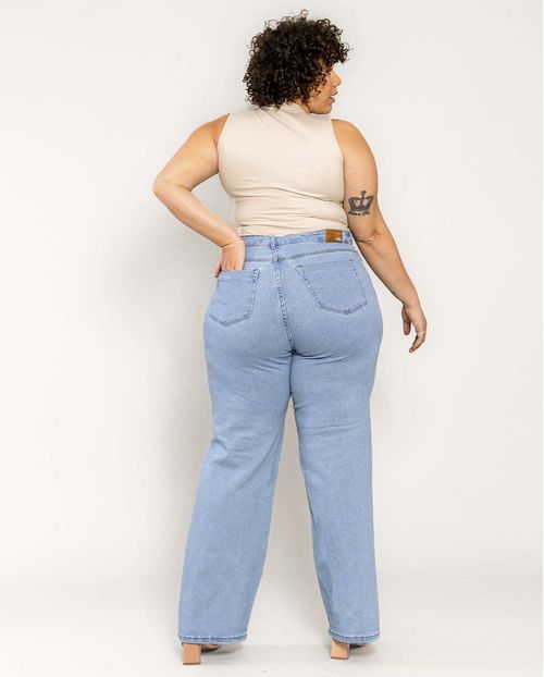 Calça Jeans Feminina Wide Leg Plus com Bolsos Frontais Fechados 29030 Clara