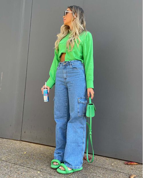 Calça Jeans Feminina Wide Leg com Bolso Cargo 22481 Média