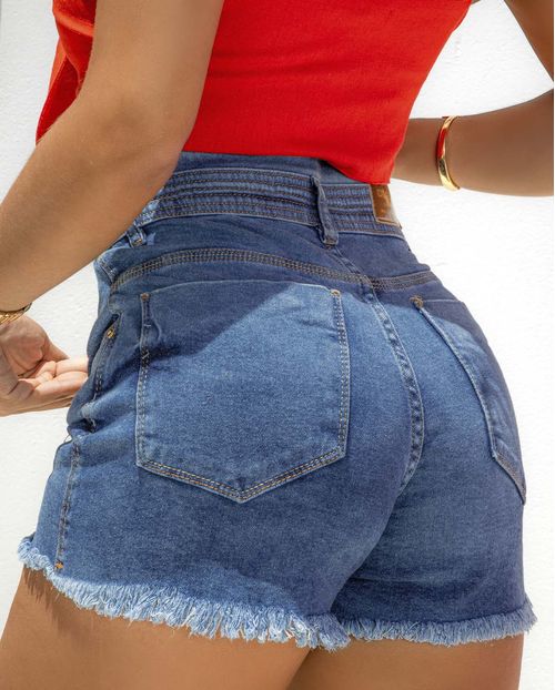Shorts Feminino Boyfriend Clochard com Cós Pespontado e Barra Desfiada 22499 Escura