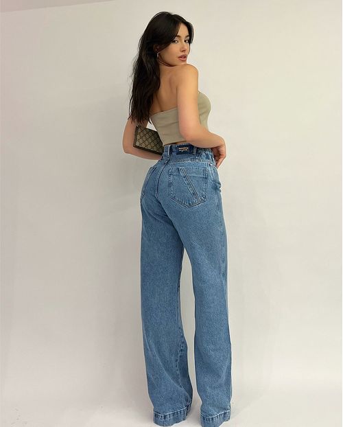 Calça Jeans Wide Leg Feminina Cintura Alta Detalhe Cós 22963 Média