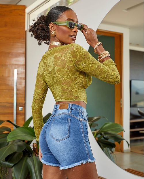 Bermuda Jeans Meia Coxa Feminina Cintura Média Barra Desfiada 23501 Média