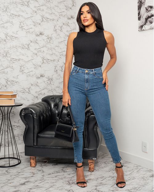 Calça Jeans Skinny Hot Feminina Cintura Alta Abertura Na Barra 23334 Escura