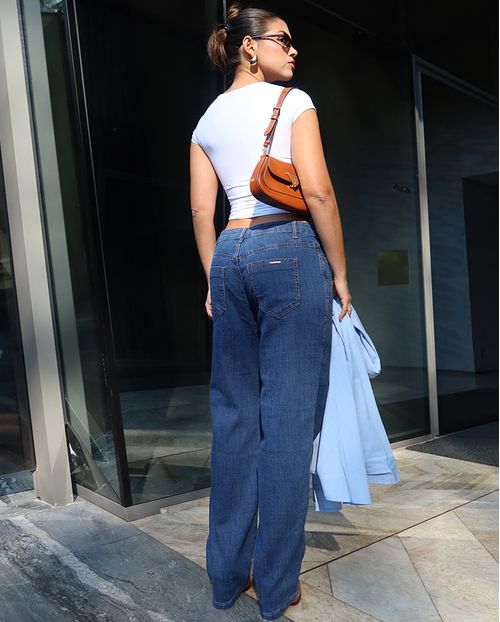 Calça Jeans Reta Feminina Cintura Média Básica 23892 Escura