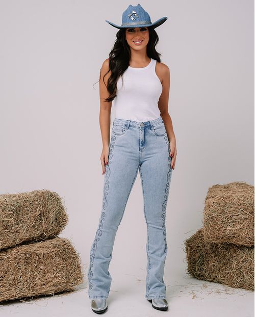 Calça Jeans Flare Feminina Cintura Média com Bordado e Aplicação 24249 Clara