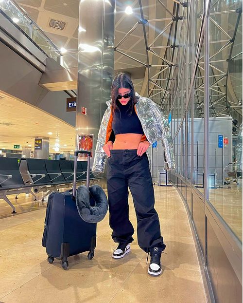 Calça Parachute Feminina Cintura Média Barra com Elástico 22705 Preto