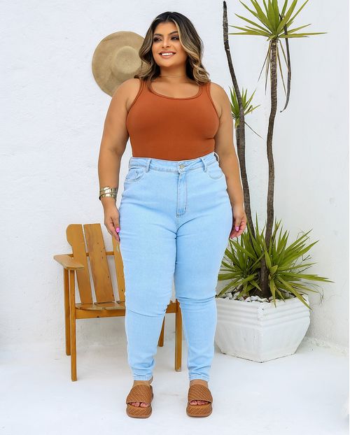 Calça Jeans Mom Feminina Plus Size Básica com Elastano 00229 Clara