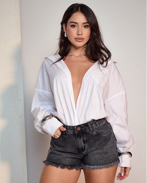 Shorts Jeans Feminino Boy Rasgado com Barra Desfiada 00233 Vintage