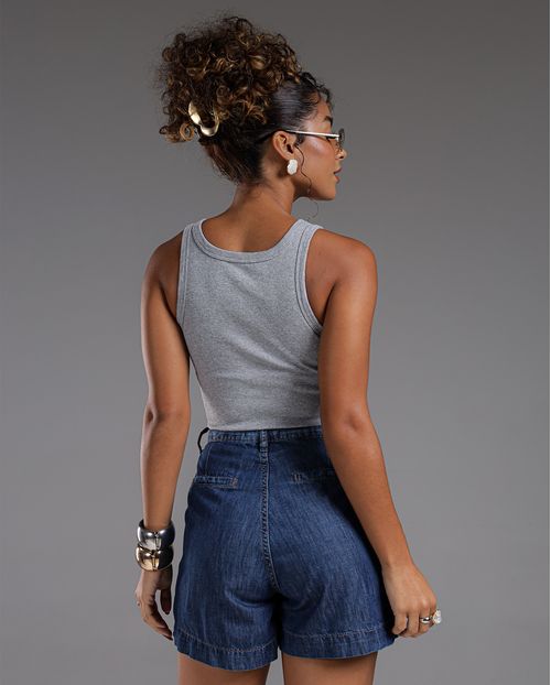 Shorts Jeans Mom Feminino Cintura Alta Detalhe Pregas 23635 Escura
