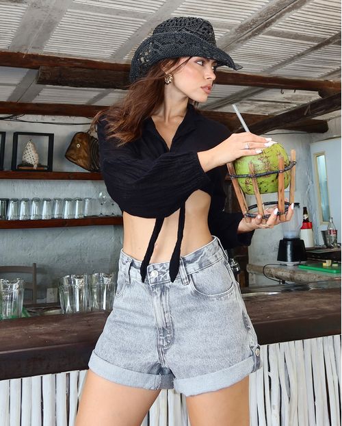 Shorts Jeans Mom Feminino Cintura Alta Barra Dobrada 24276  Cinza
