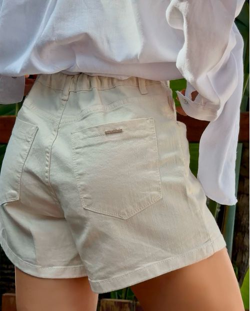 Shorts Jeans Mom Feminino com Cordão 25085 Off White